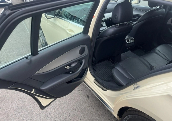 Mercedes-Benz Klasa E cena 69900 przebieg: 398000, rok produkcji 2019 z Syców małe 466